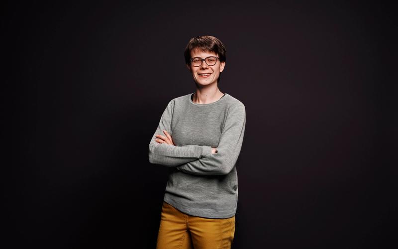 Sarah Wehinger ist Grafikdesignerin bei Ruhm etc.
