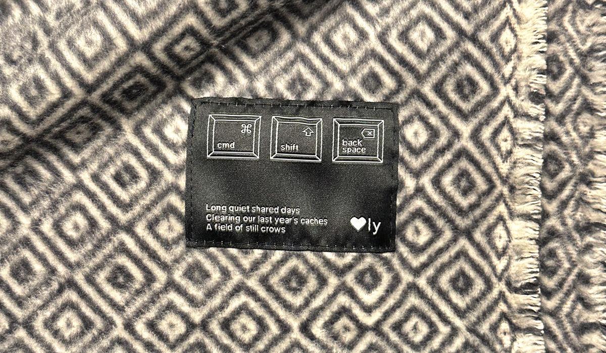 Lovely Decke mit Haiku