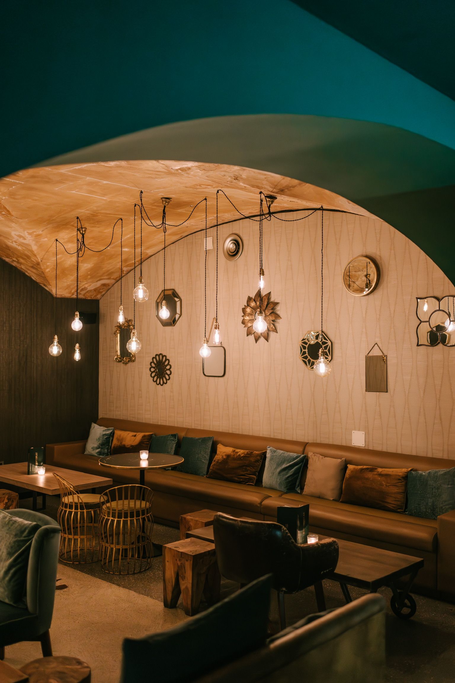 Cócteles y gin tonics en Bar Nicolás centro de Palma