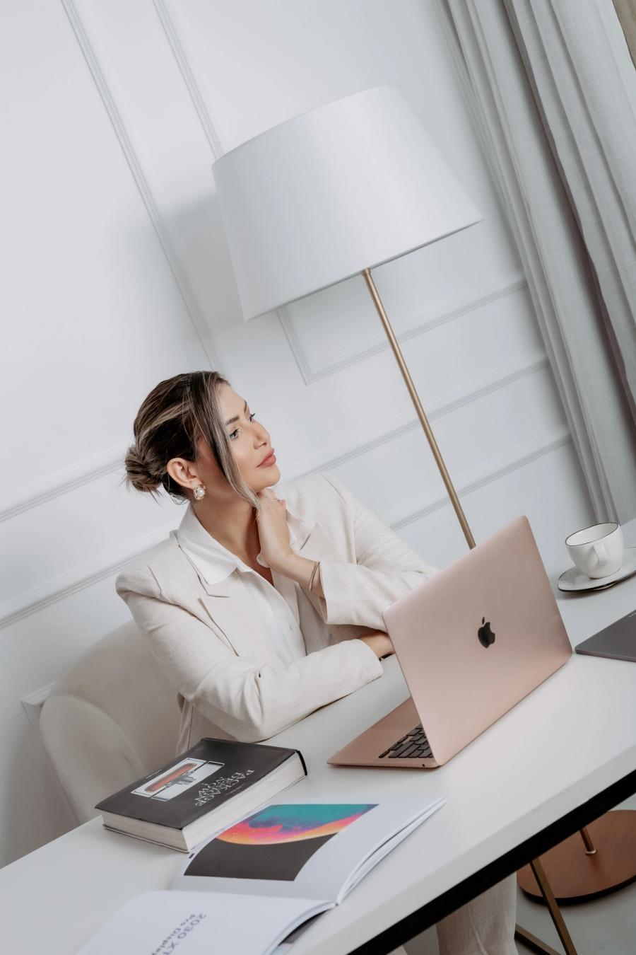 Carolina Hermogenes — 9