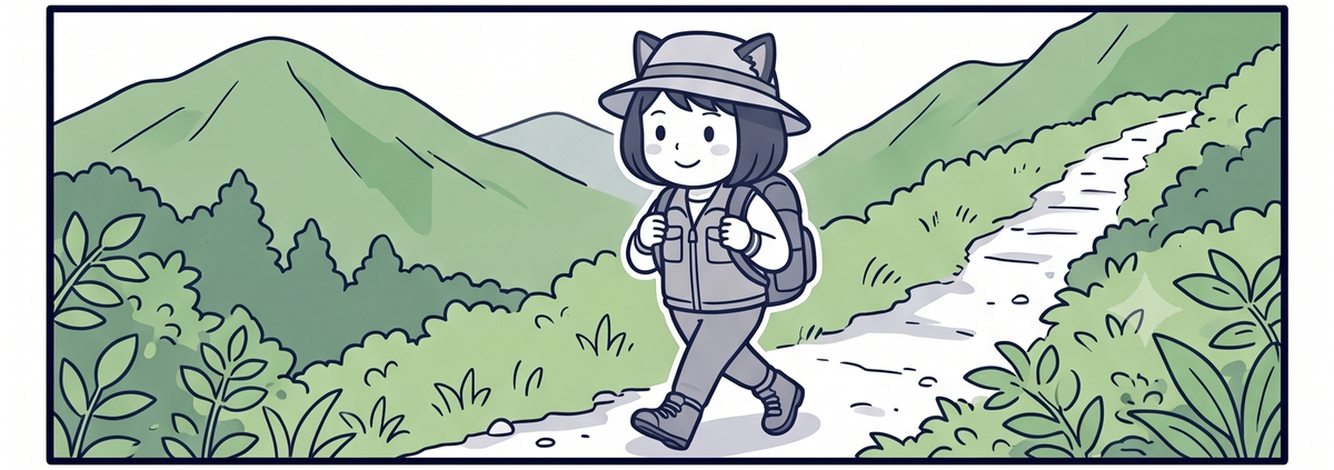 ザックを背負って山道を軽やかに歩くママ