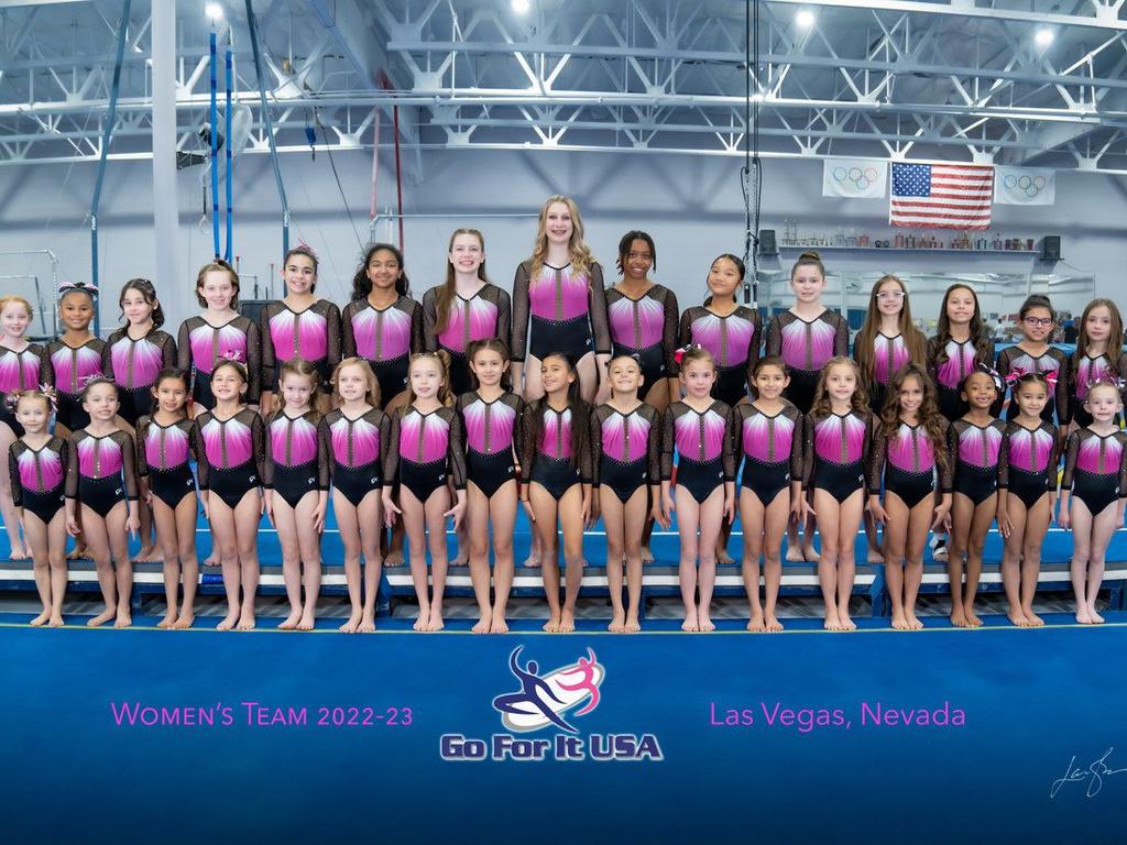 Perfector girls competitive team at Go For It USA