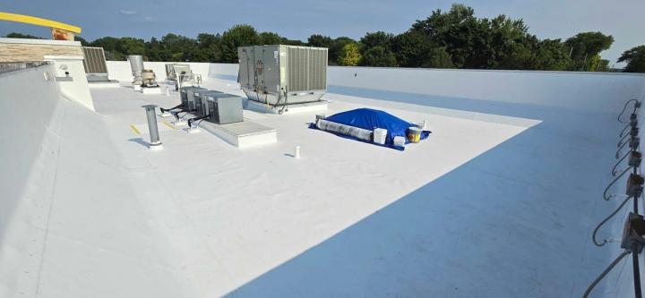 How To Decide To Repair Or Replace A Roof?