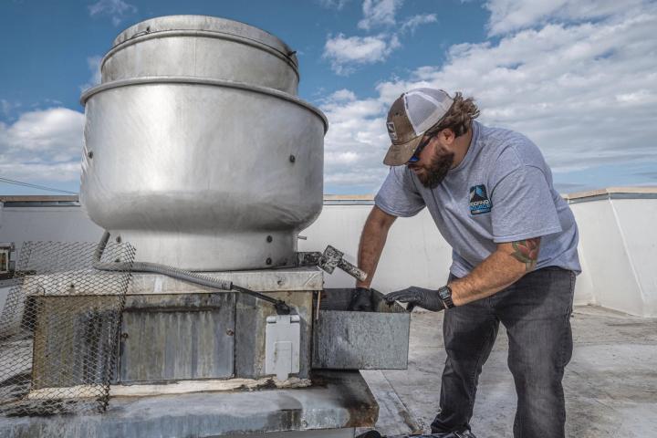 Should I Have Rooftop Grease Containment?