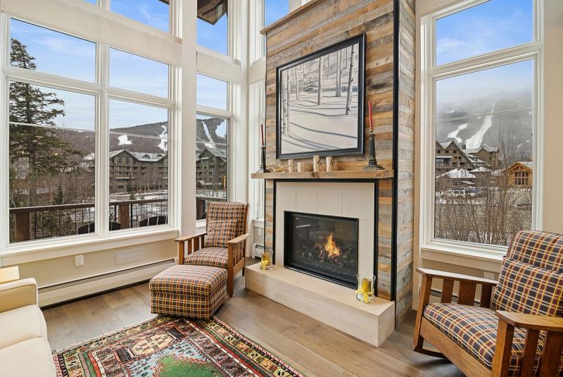 Stowe Vacation Rental with Fireplace