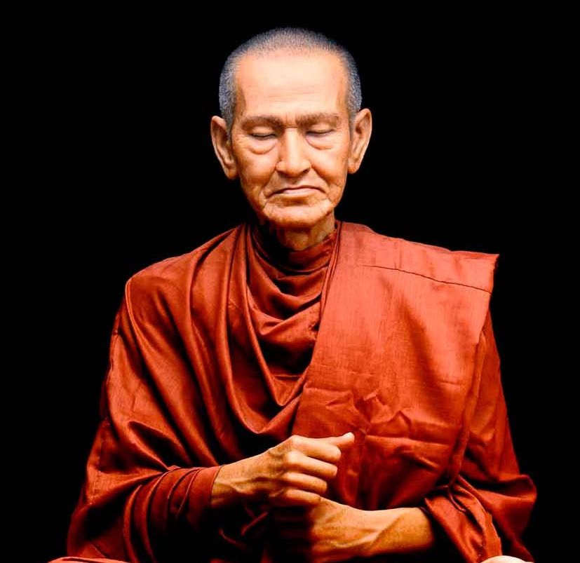 Somdej Toh Brahmaransi - Wat Rakang Kositaram, Bangkok