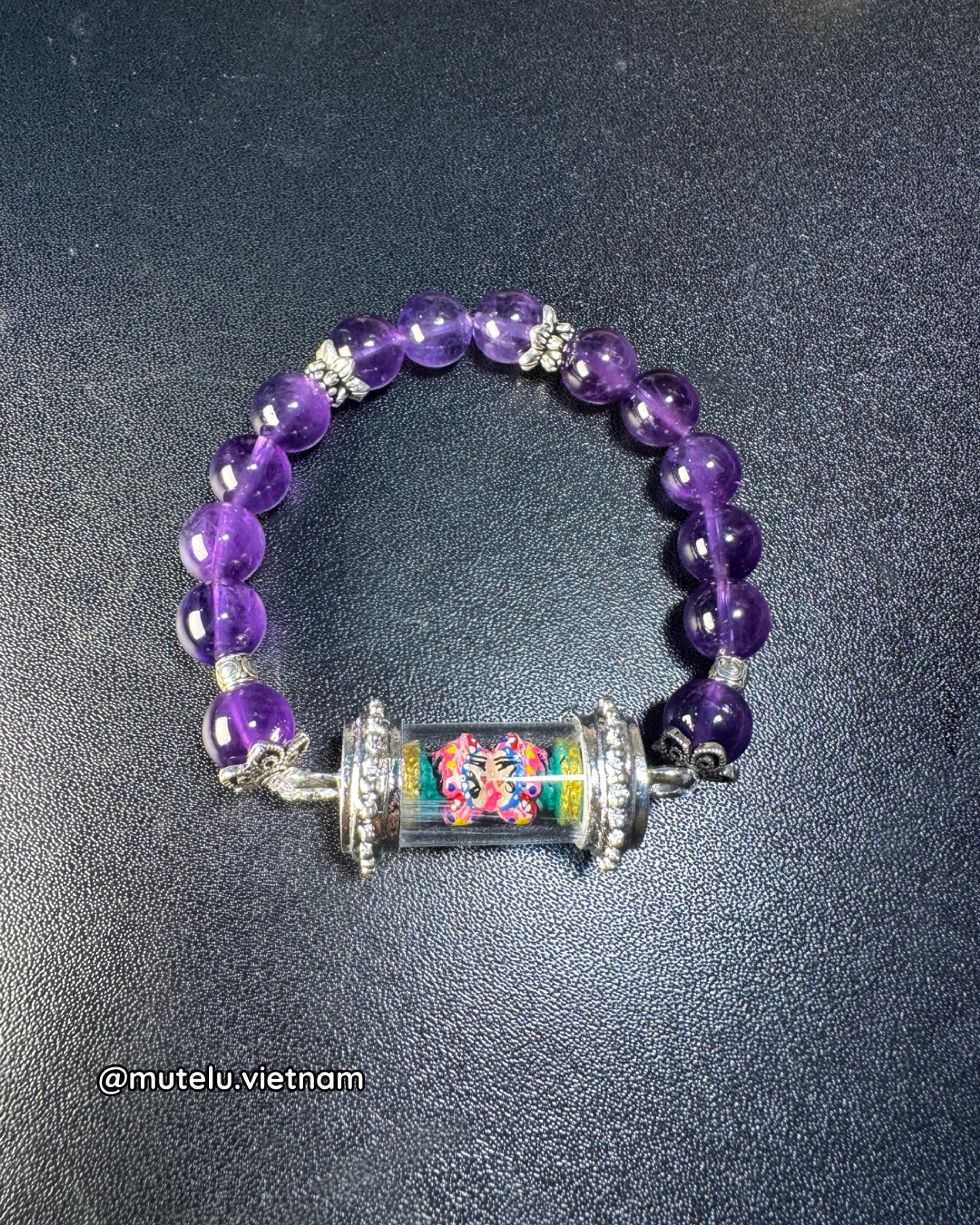 Thần Bướm Biến Hình (Thep Jamlang Phamon) - Kruba Krissana Inthawanno — 5