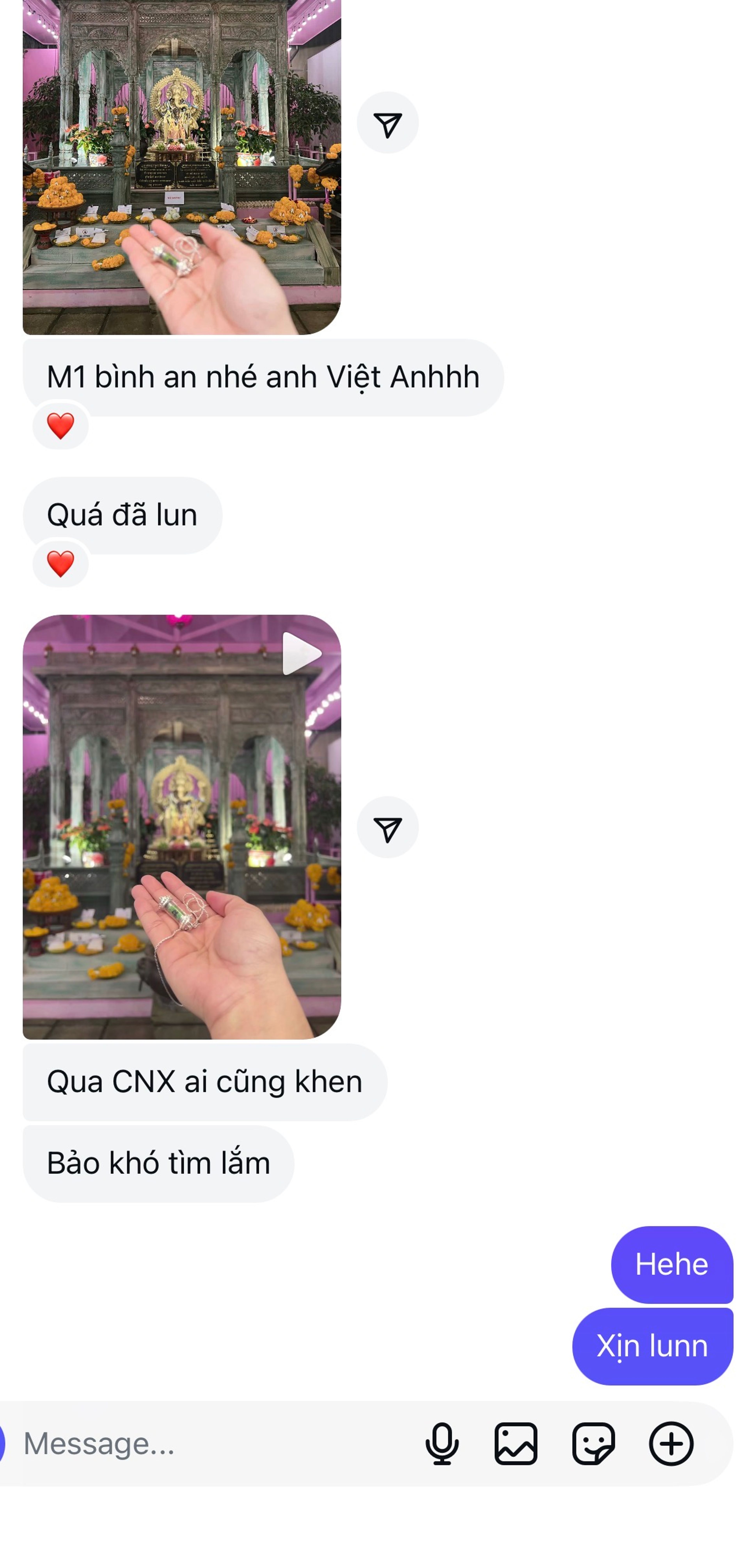 Ảnh chụp phản hồi của khách kèm hình vật phẩm và nơi thỉnh.