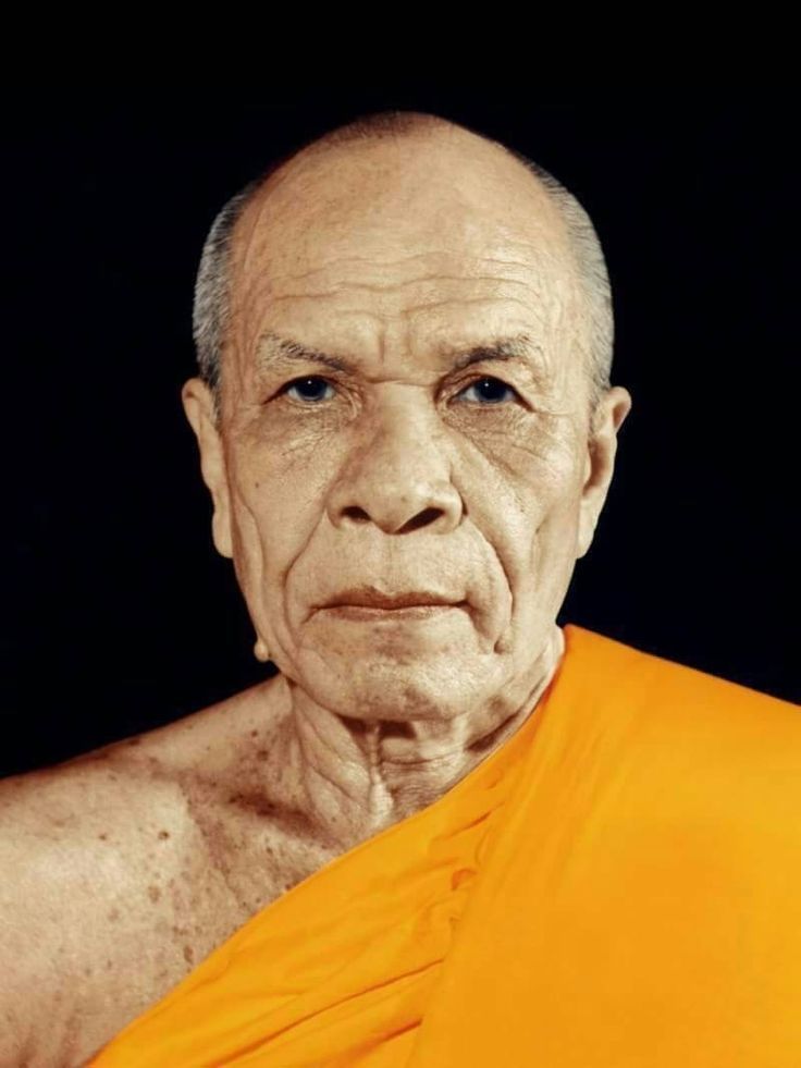 Luang Phor Sod Chandasaro - Wat Paknam Bhasicharoen, Bangkok