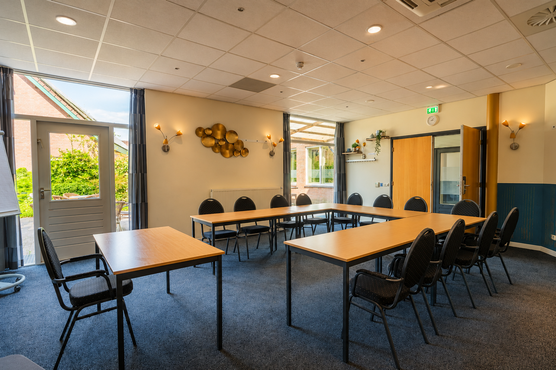 Zaal voor bijeenkomsten en feesten in Hotel Hoogeerd in Niftrik