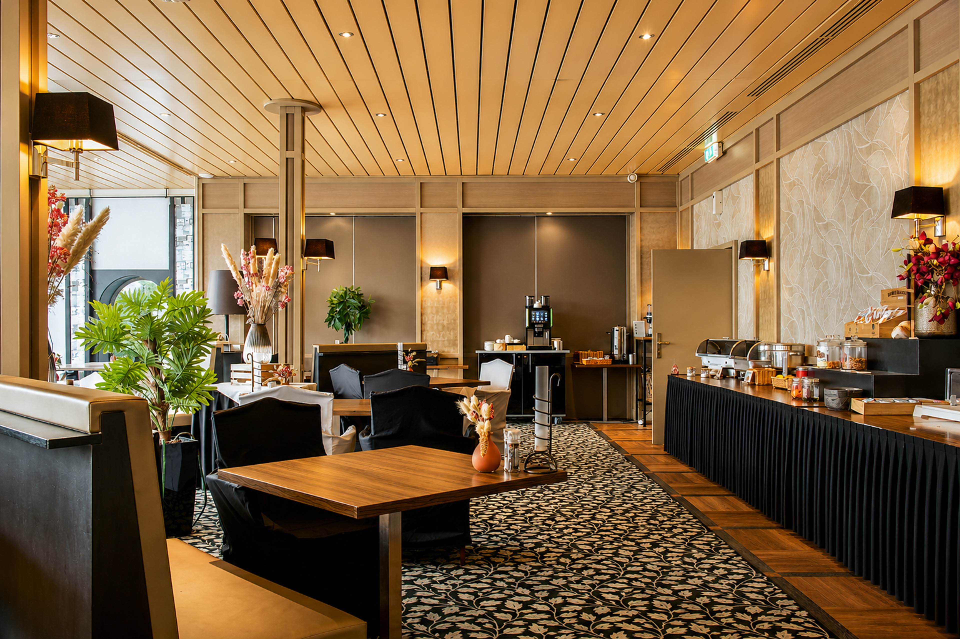 restaurant hof van gelre ontbijt ruimte