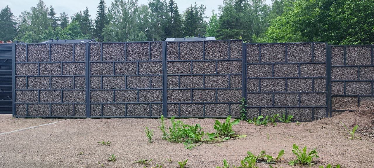 Забор из блоков