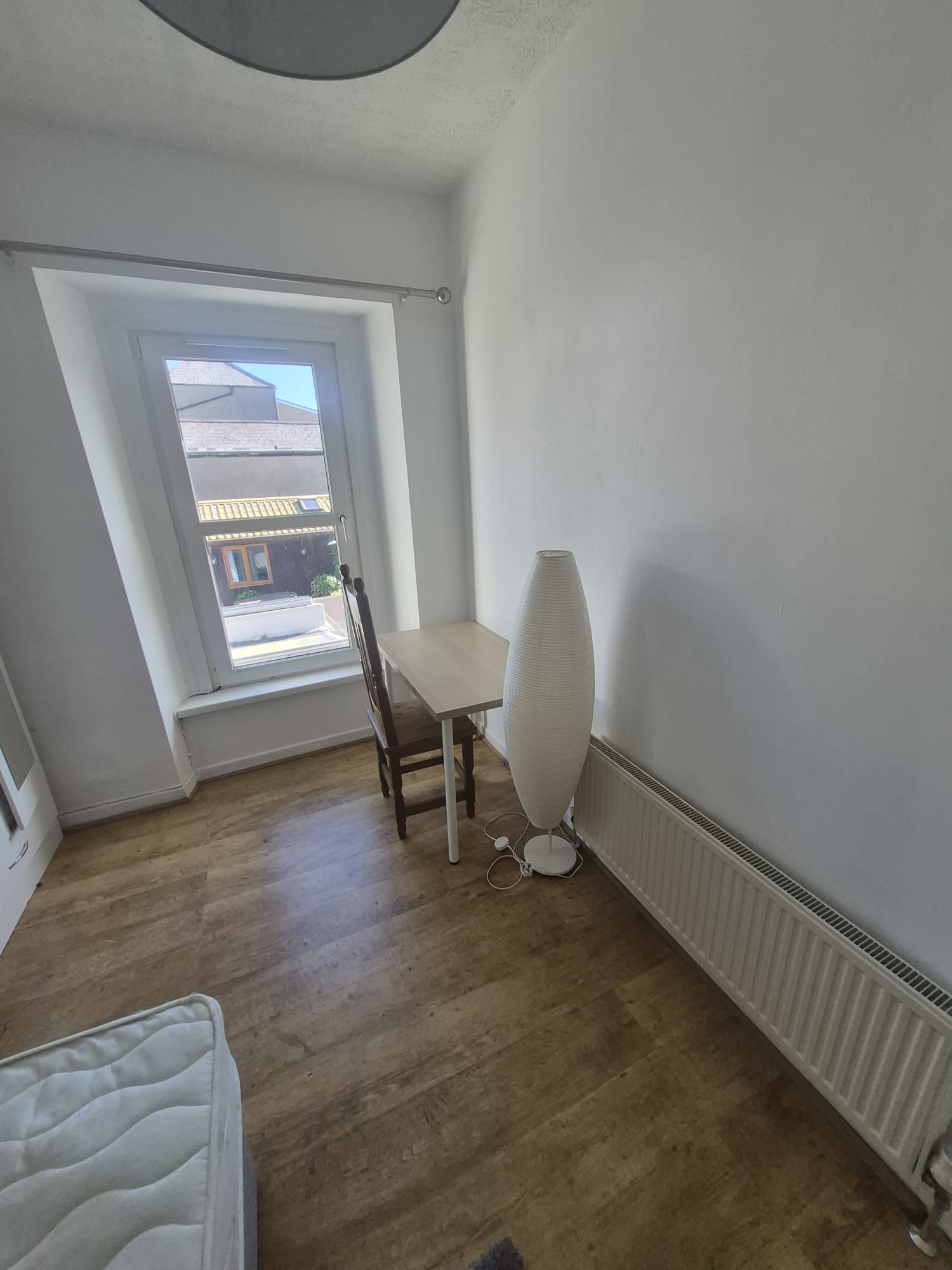 Dundrum, Dublin 14. Double bedroom, shared bathroom €685 p/m