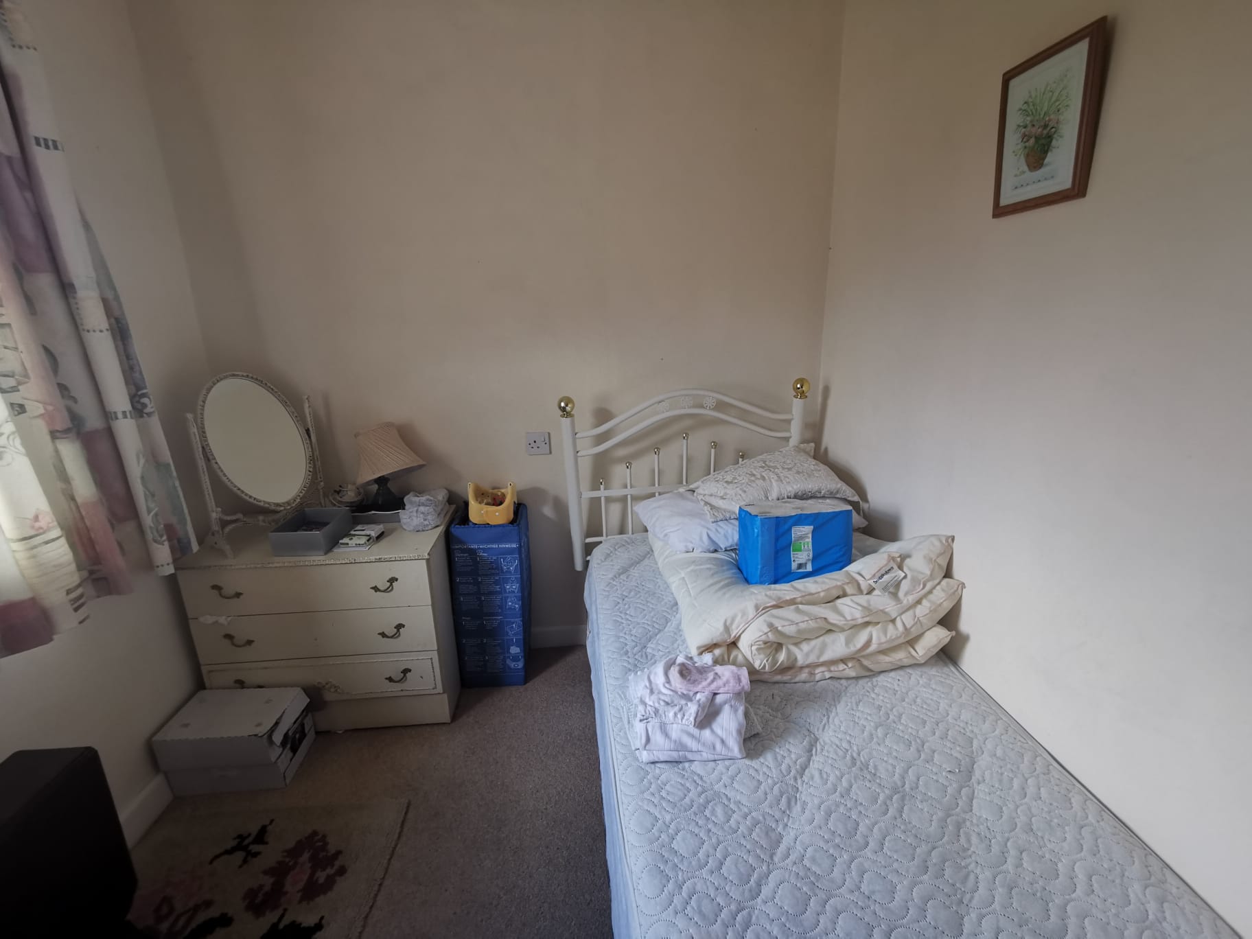 Tralee, Kerry. Single bedroom, shared bathroom. €240 p/m