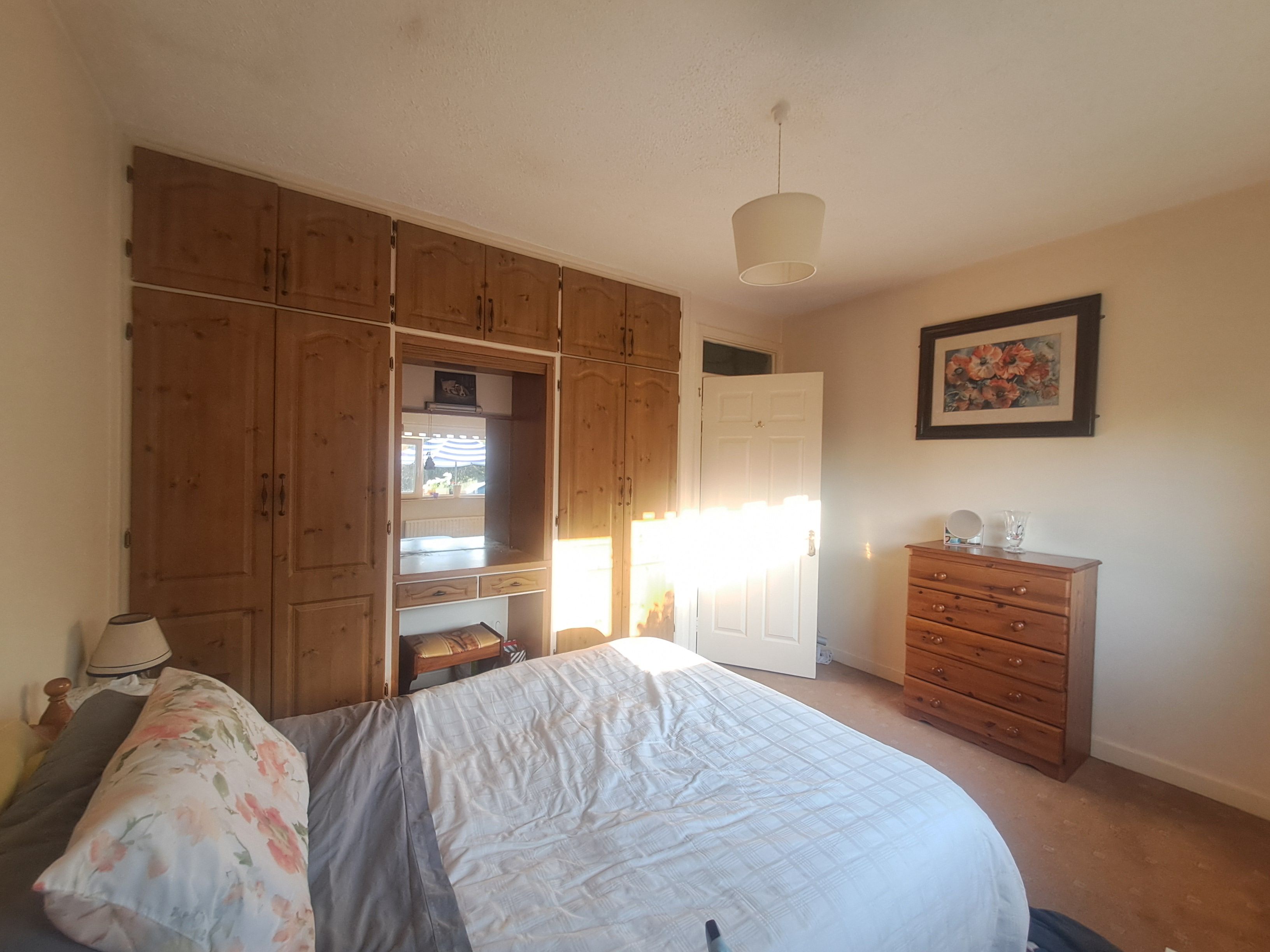Cashel, Co Tipperary (E25) Double Bedroom Own Bathroom €275 p/m