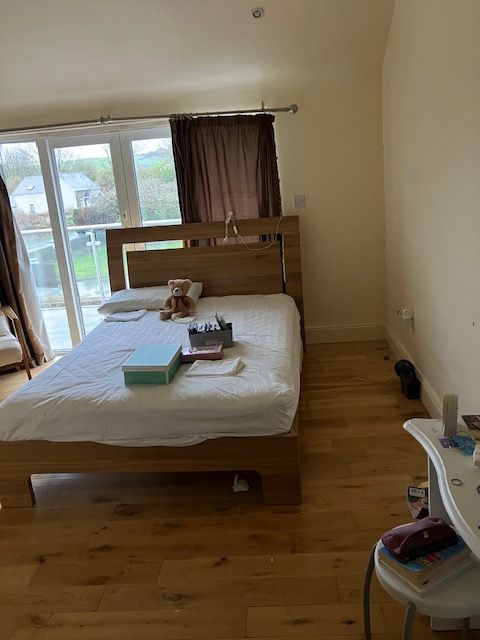 Crookstown, Co Cork (P14). Double bedroom ensuite. €295 p/m