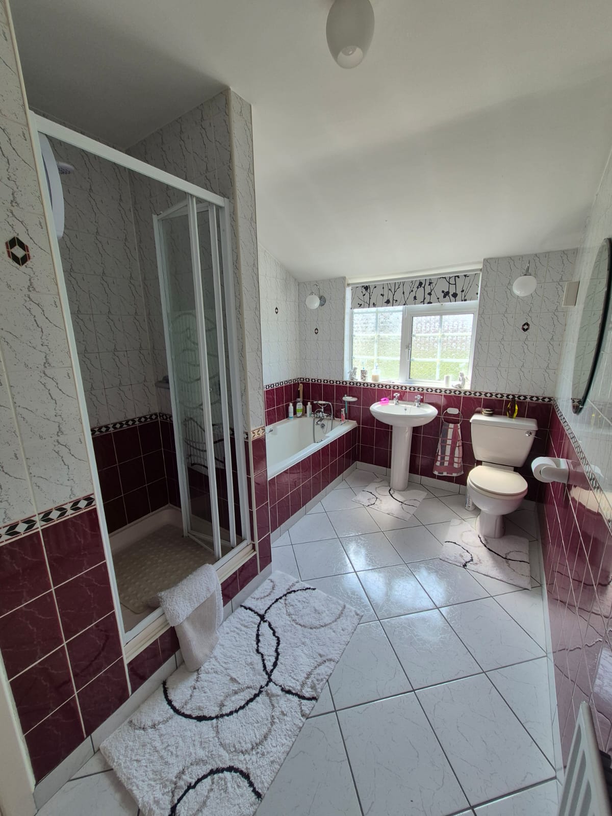 Lucan, Co. Dublin, Double Bedroom & Own Bathroom, €394 p/m