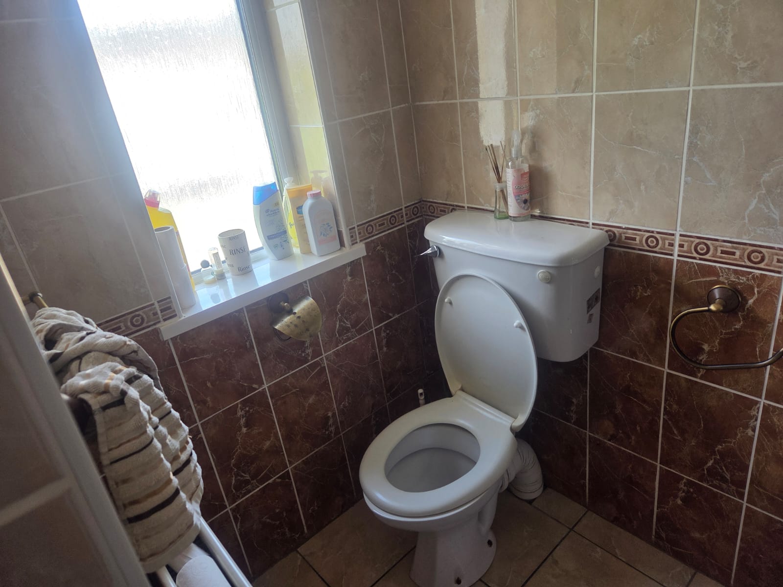 Gouldavoher, Limerick City. Twin room en suite. €394 p/m