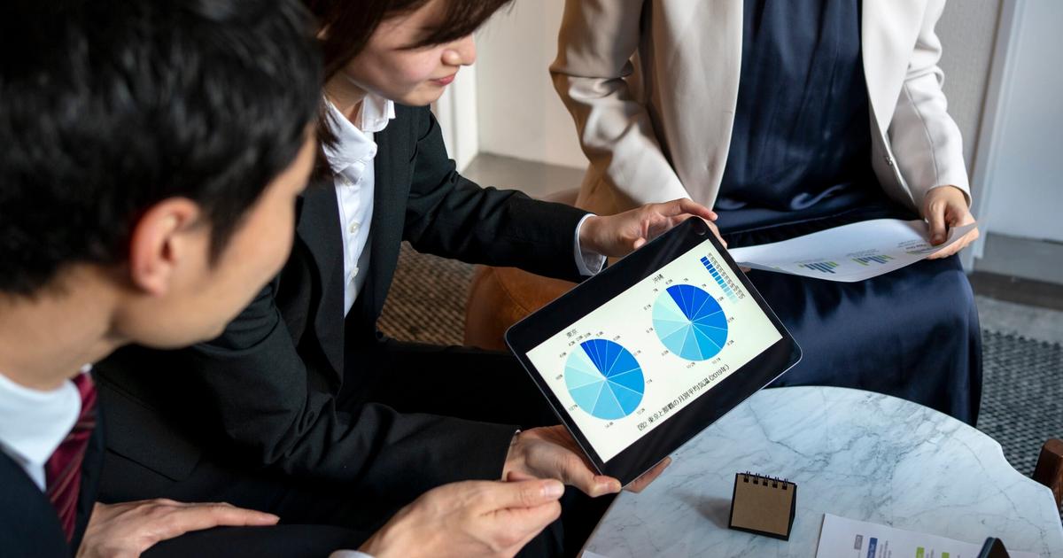Outperforming Rivals AI for Competitive Analysis How to Outrank and Outperform Rivals ...