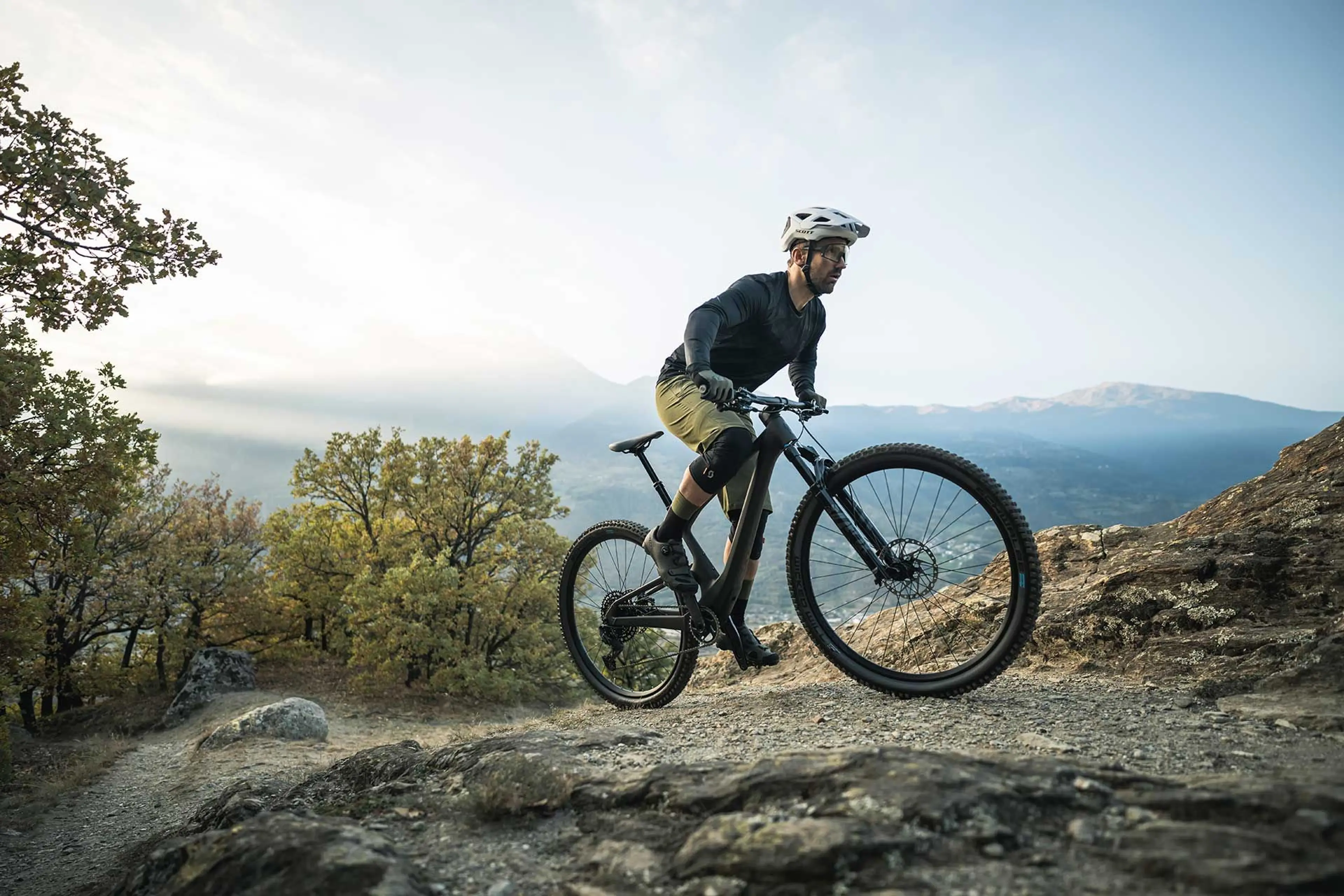 Missing alt Missing alt