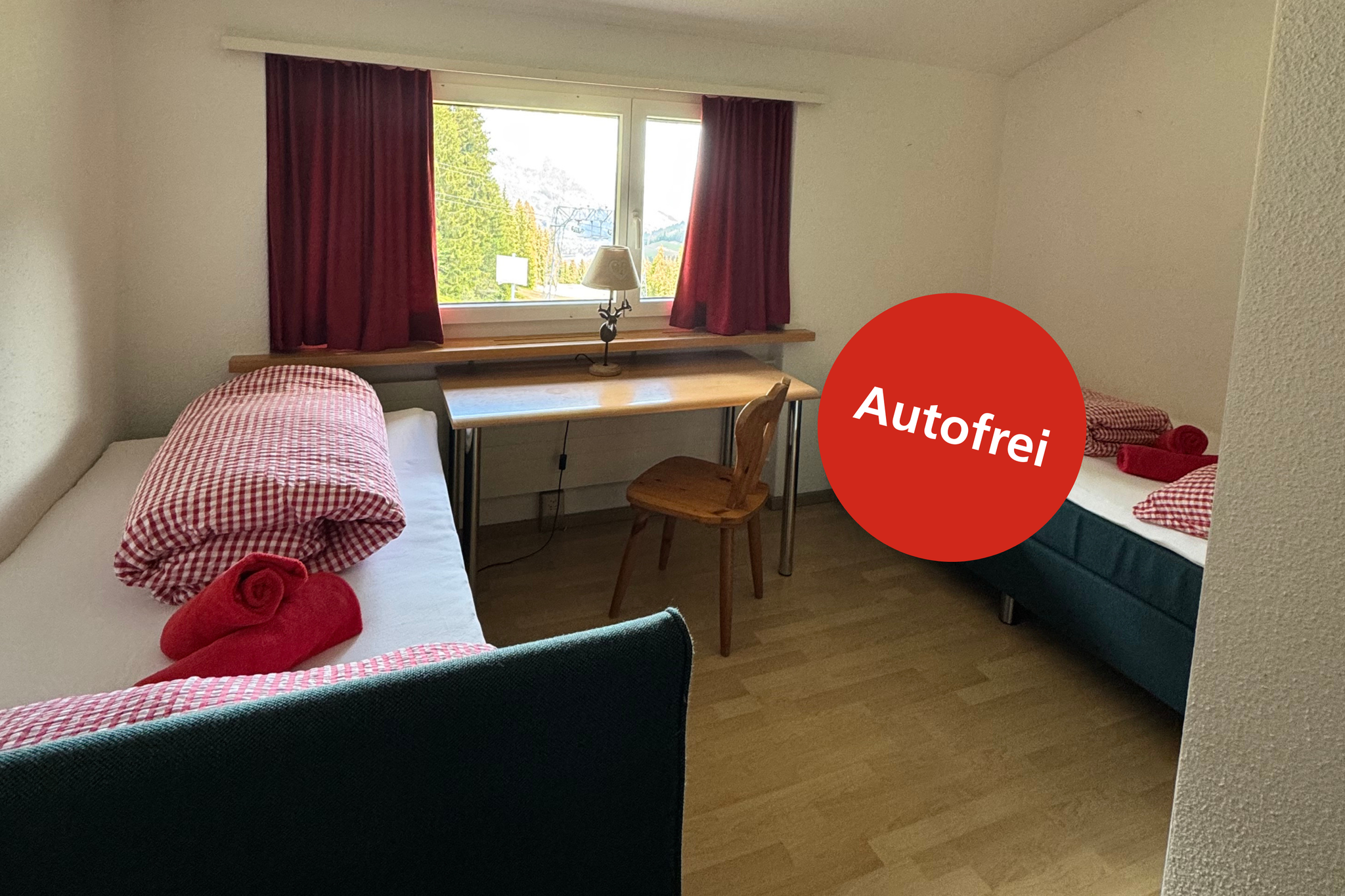 Doppelzimmer mit zwei Einzelbetten Rossweid
