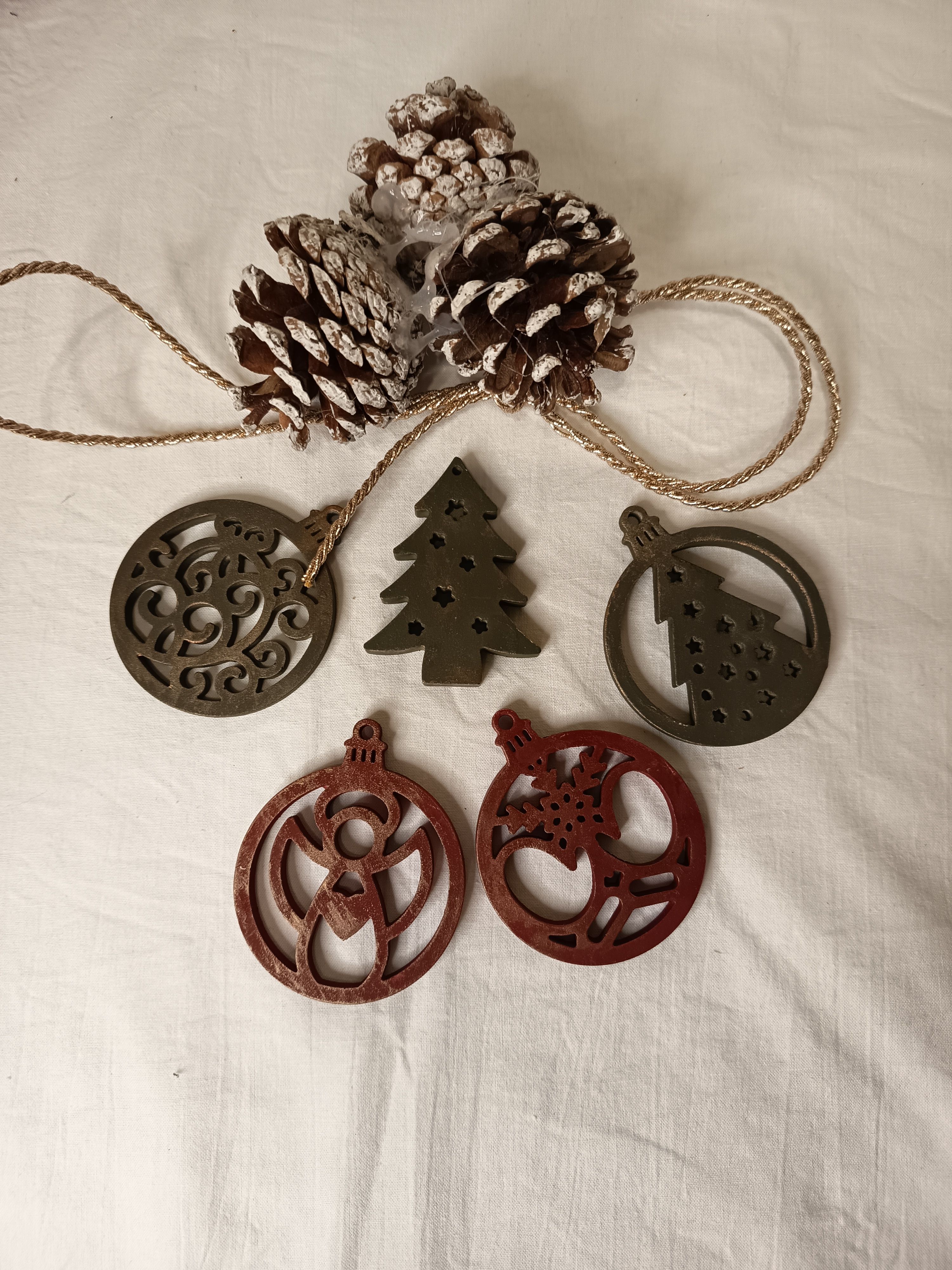 Image of Γούρια-Στολίδια