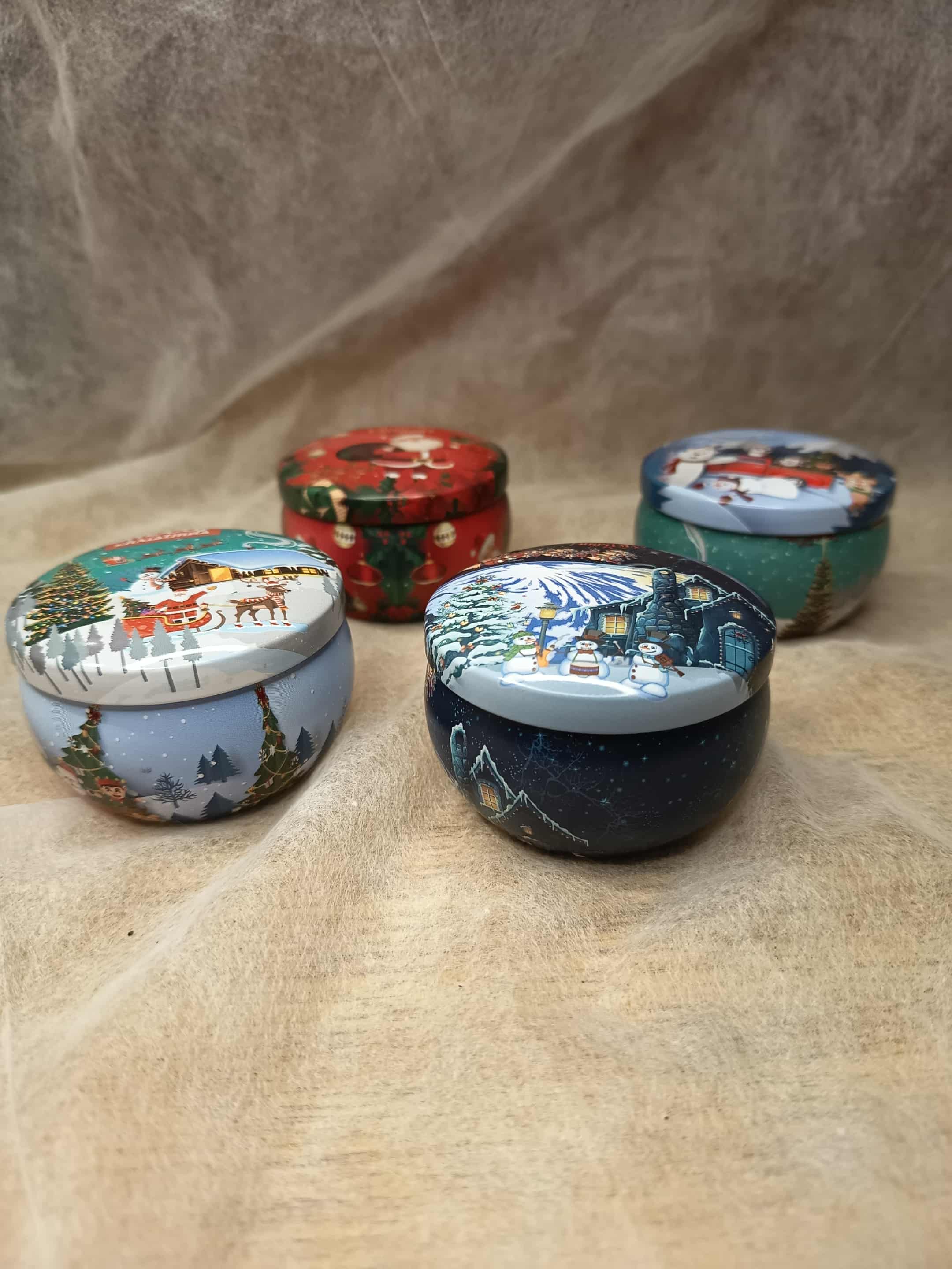 Image of Χριστουγεννιάτικη συλλογή  αρωματικών κεριών σε μεταλικό βαζάκι με καπάκι