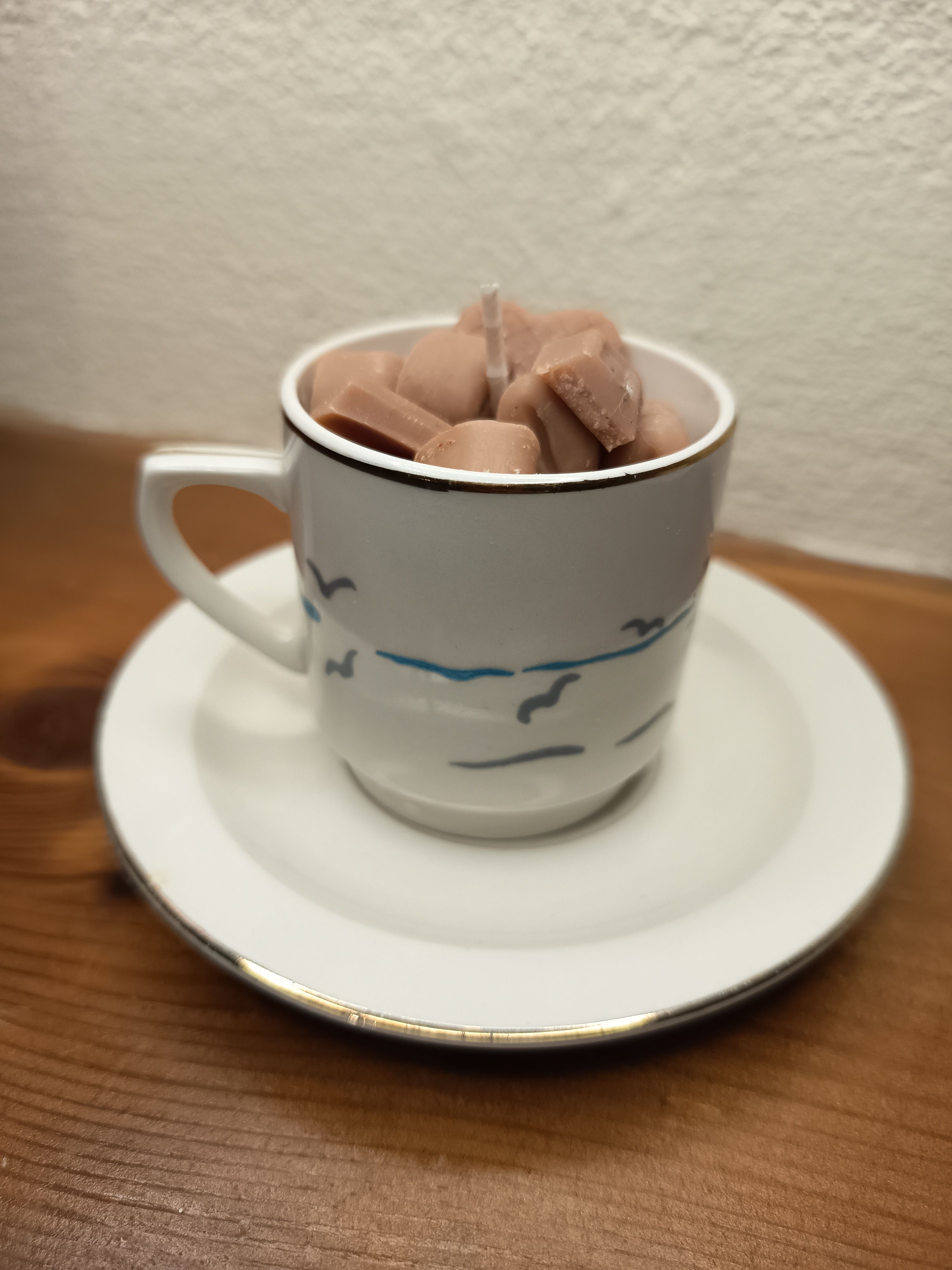 Image of Κυριακή πρωί με καφέ και κουβέρτα