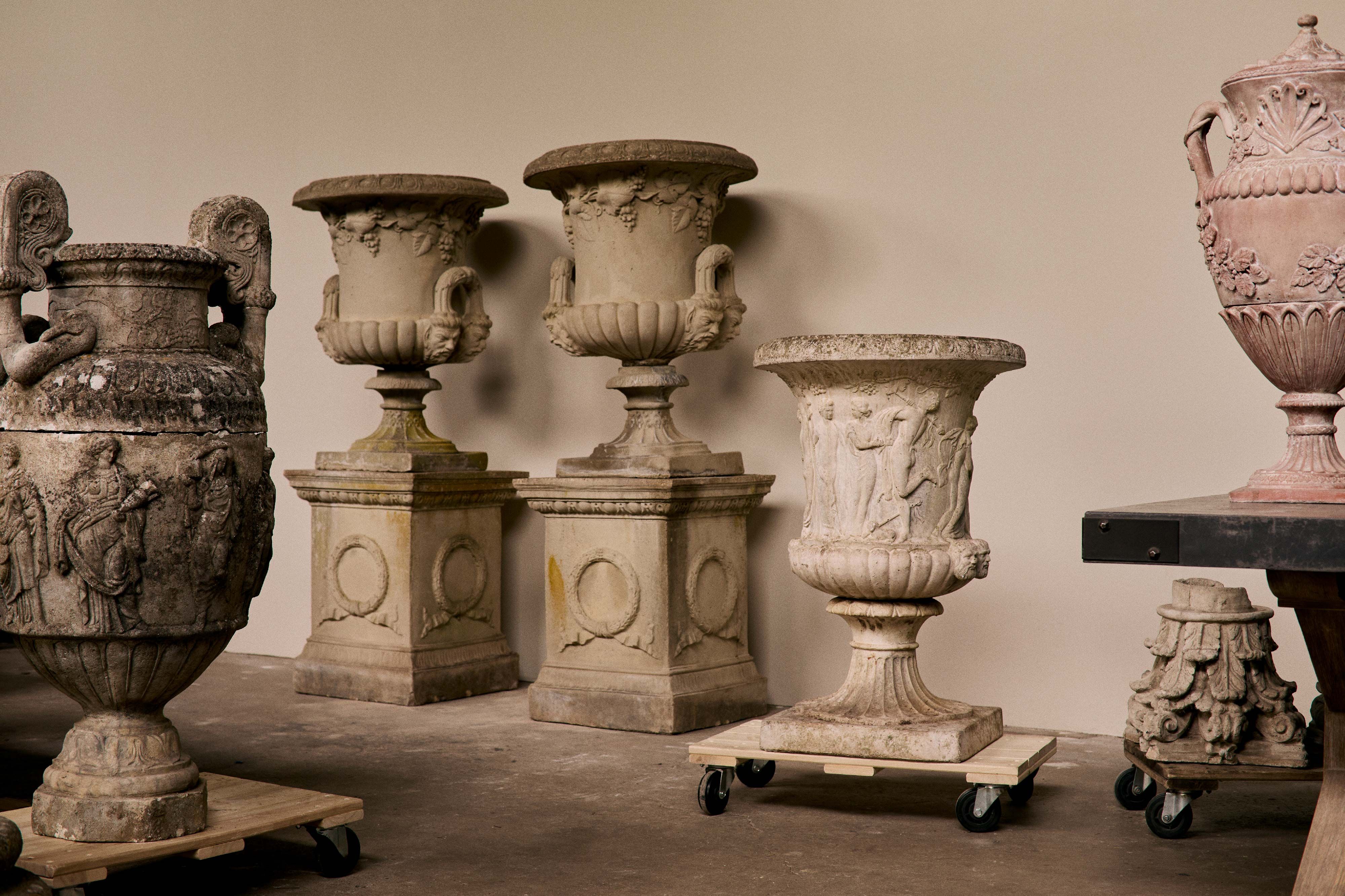 Galerie Green Studio Interior Antique Outdoor Urns