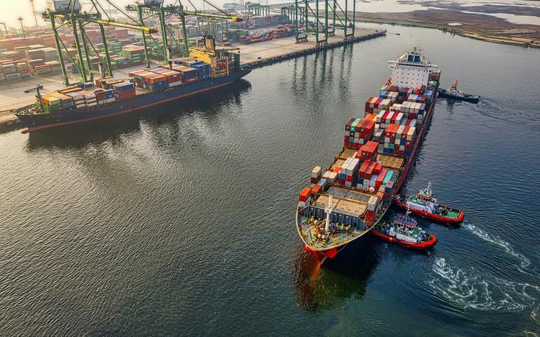Why global trade keeps growing despite Trump's tariff war