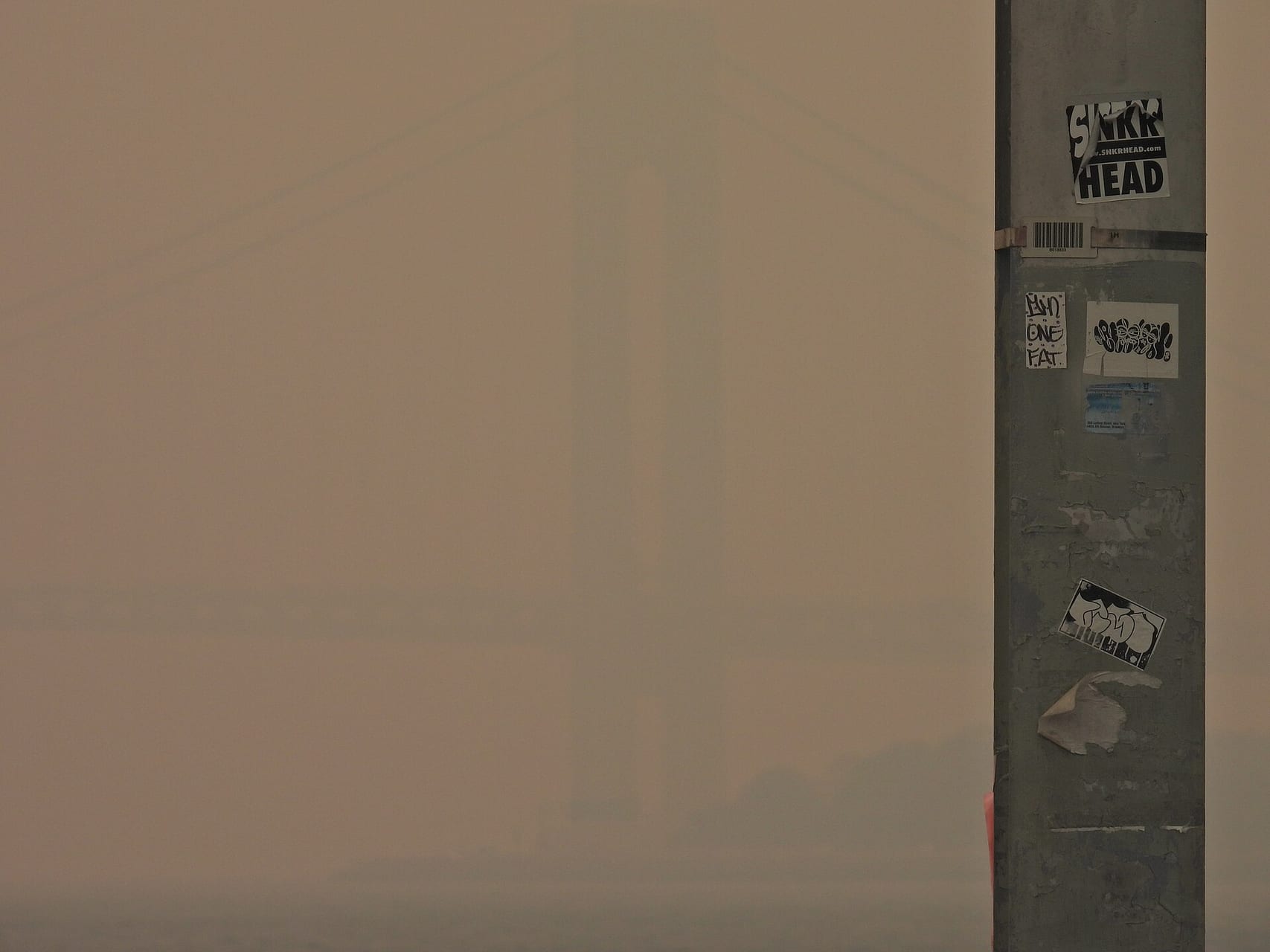 Indonesia shuts schools as wildfire haze spreads across region