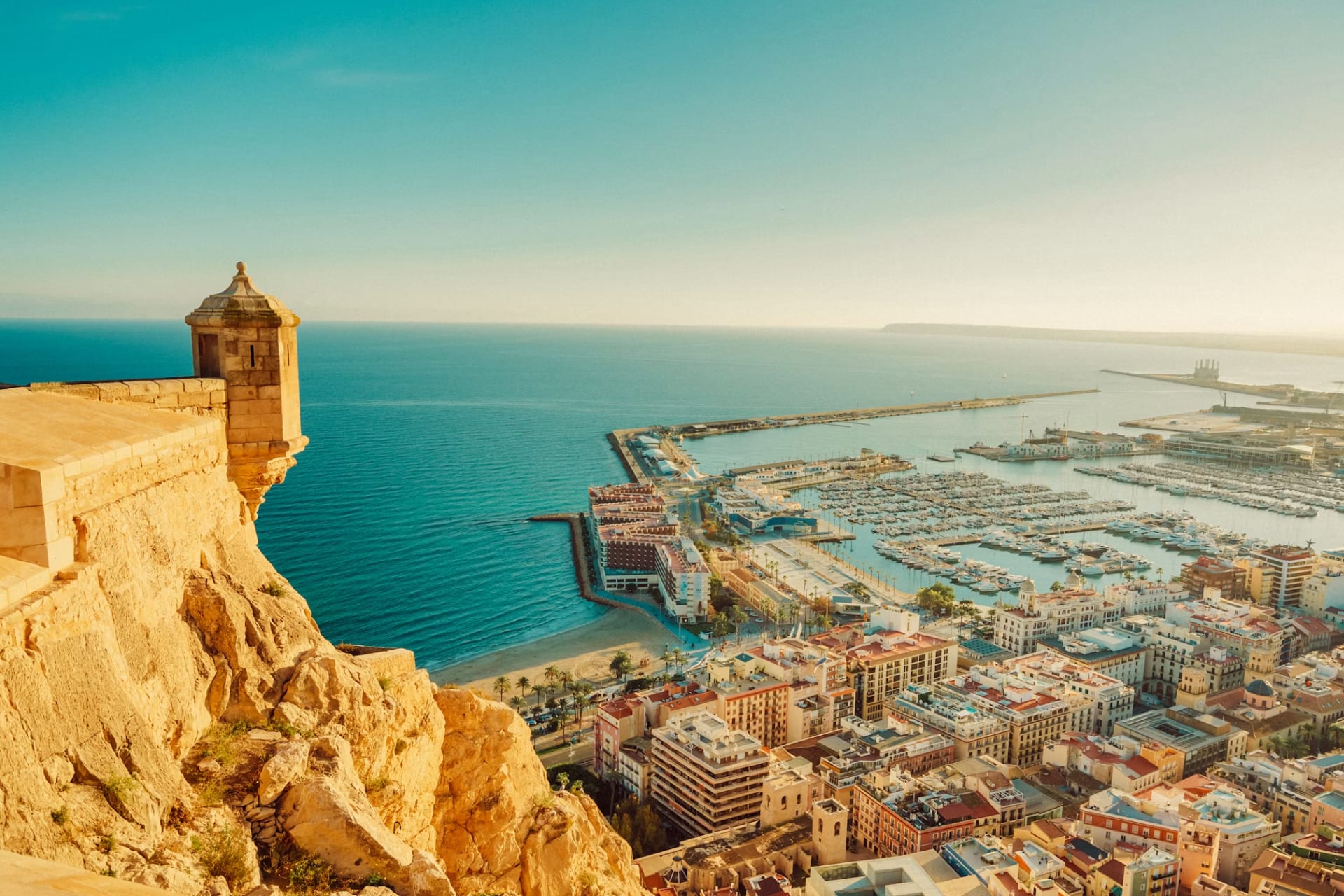Russia-linked accounts amplified far-right claims in Ceuta migration crisis