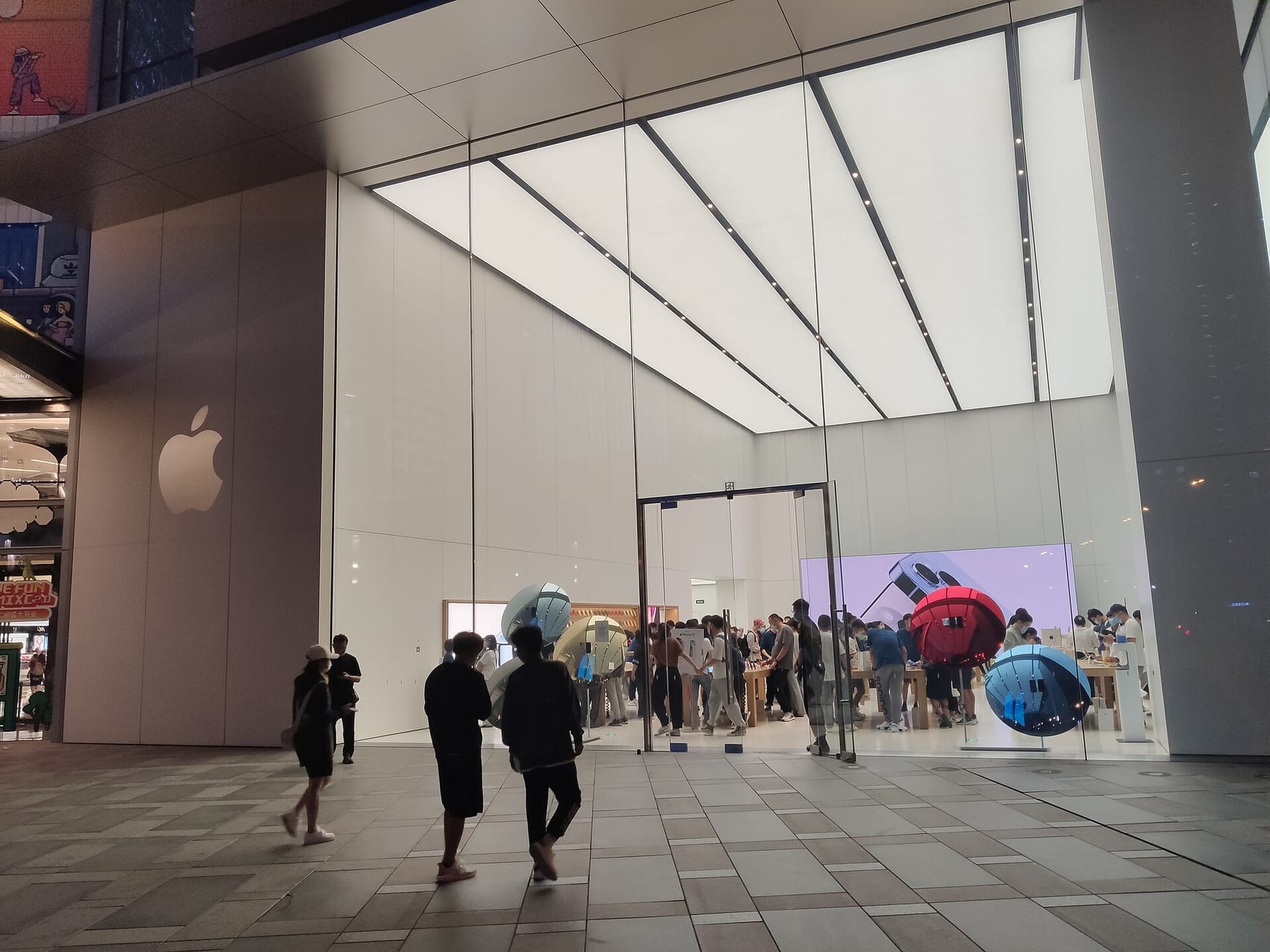 Apple Cuts EU App Store Fees, Eases Rules for Rival App Stores