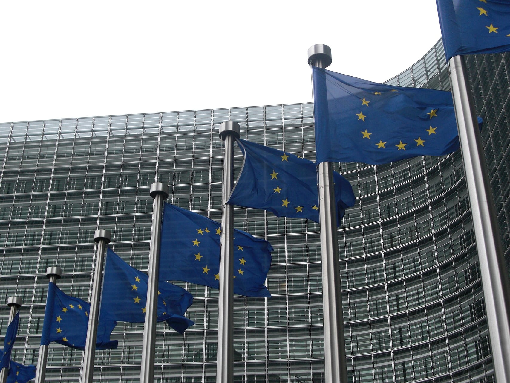 EU proposes overhaul of public procurement rules to favour European suppliers