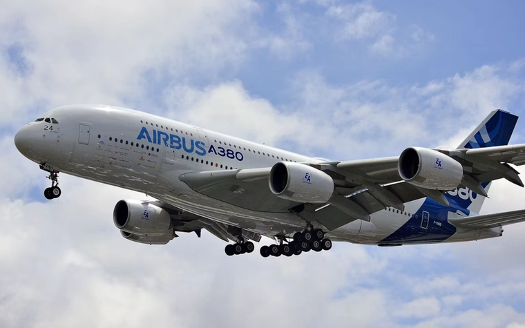 Airbus A380