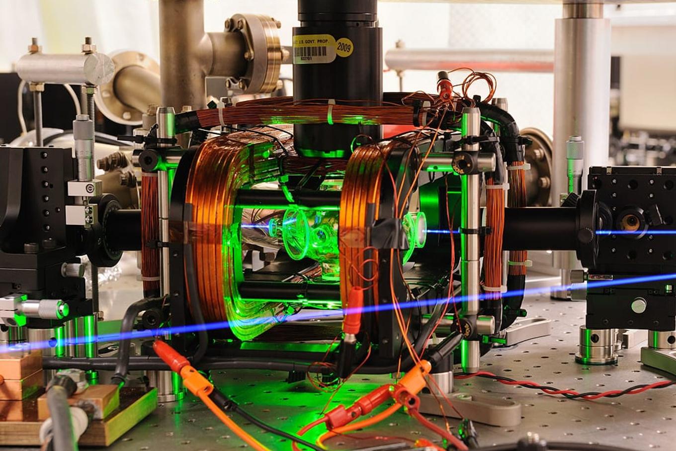 Toronto physicists confirm 'negative time' effect is physically real