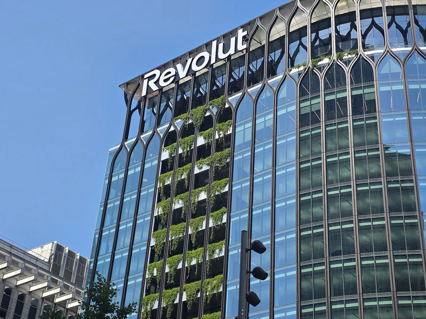 Revolut starts offering personal loans to UK customers