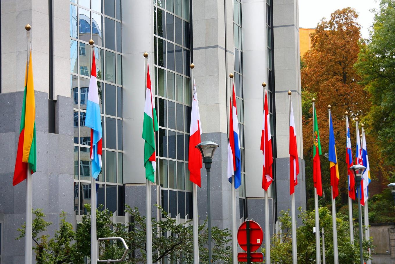 Big Tobacco Spends Up to €10 Million a Year Lobbying the EU