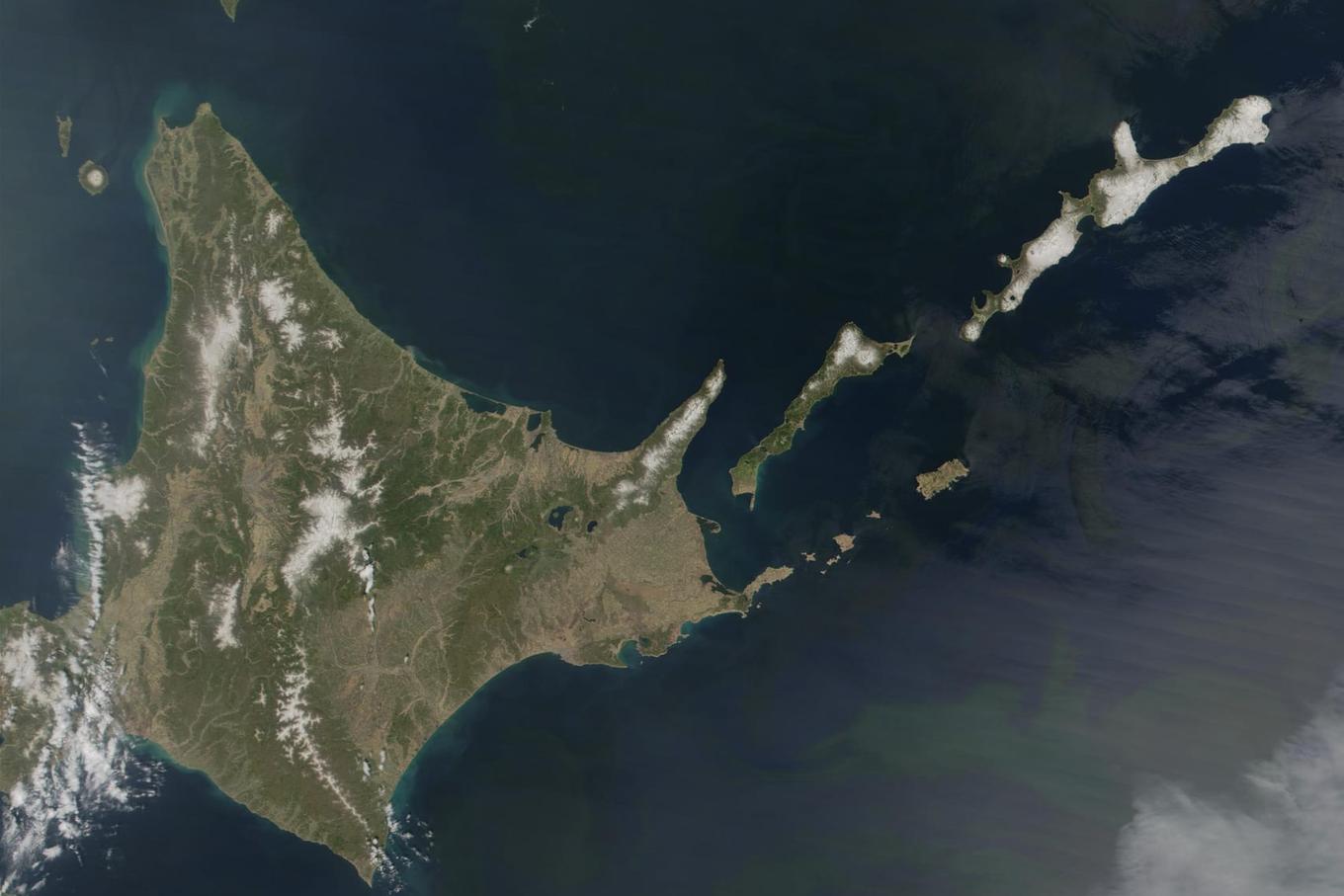 Japan protests as Putin makes first visit to disputed Kuril Islands
