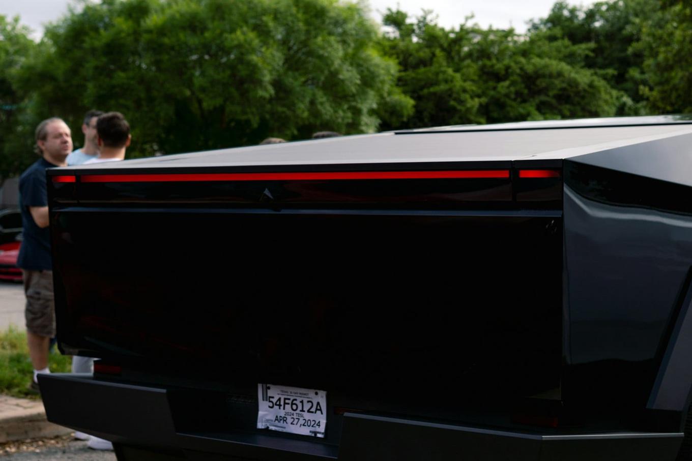 US regulator investigates Tesla's driverless Cybercab after fatal crash