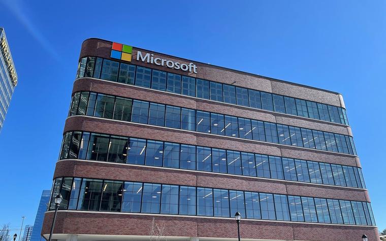 Microsoft tilbyder fratrædelse til 60.000 ansatte verden over