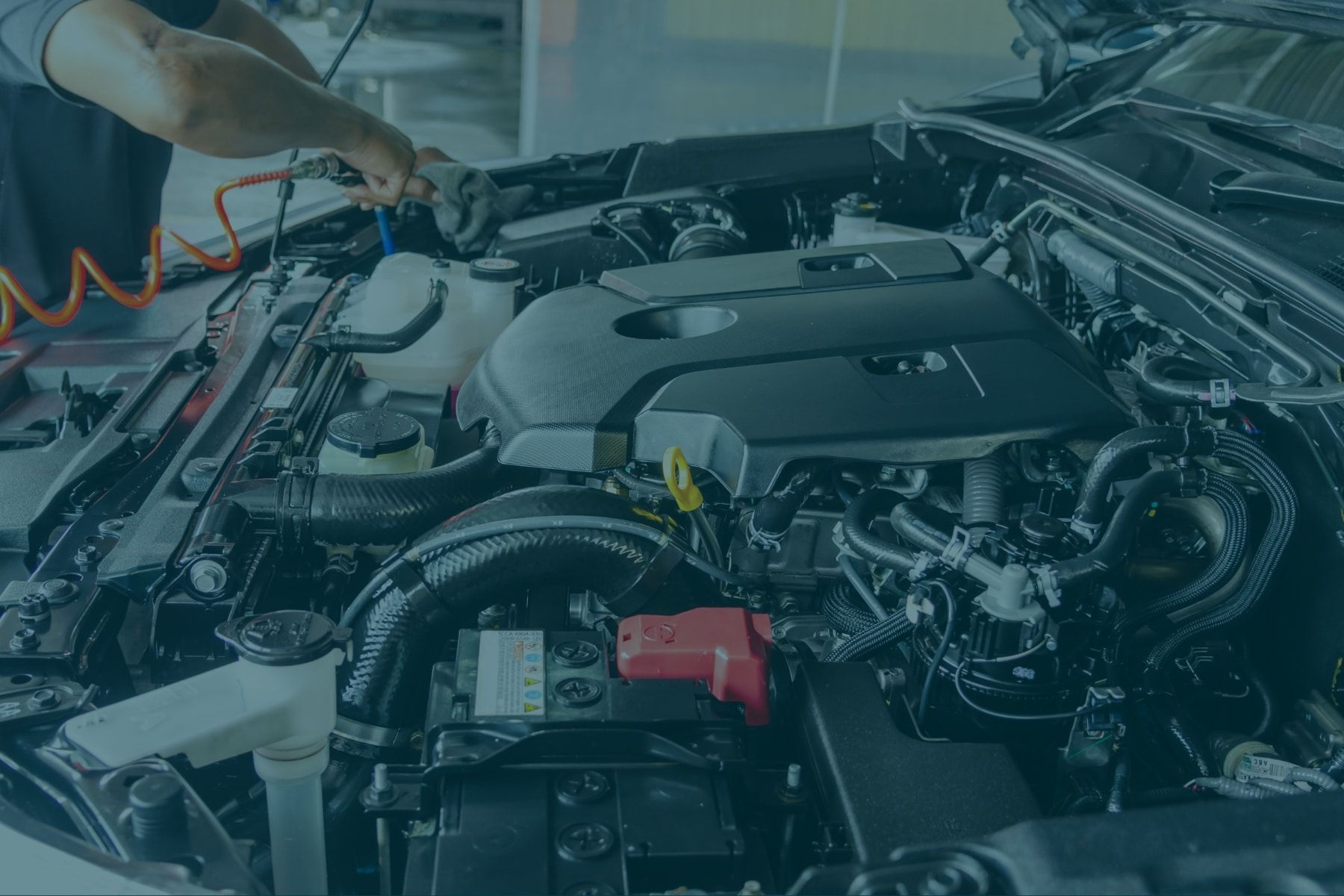 Decisões Automotivas Simplificadas: Motor e Câmbio