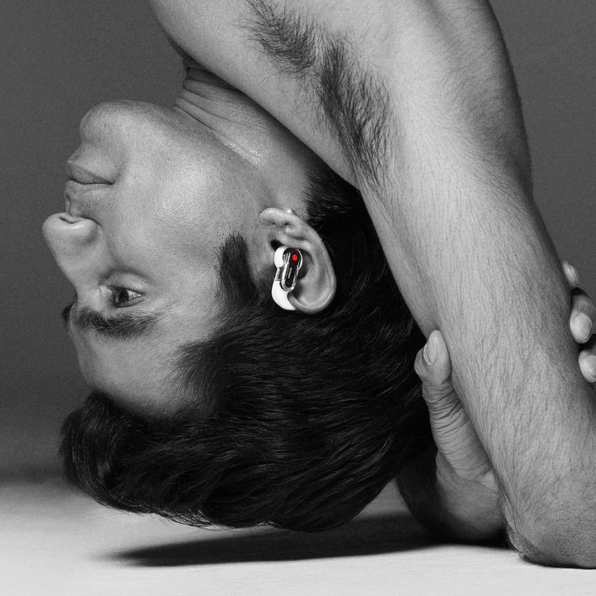 Ear (open) | Audio | Nothing | US