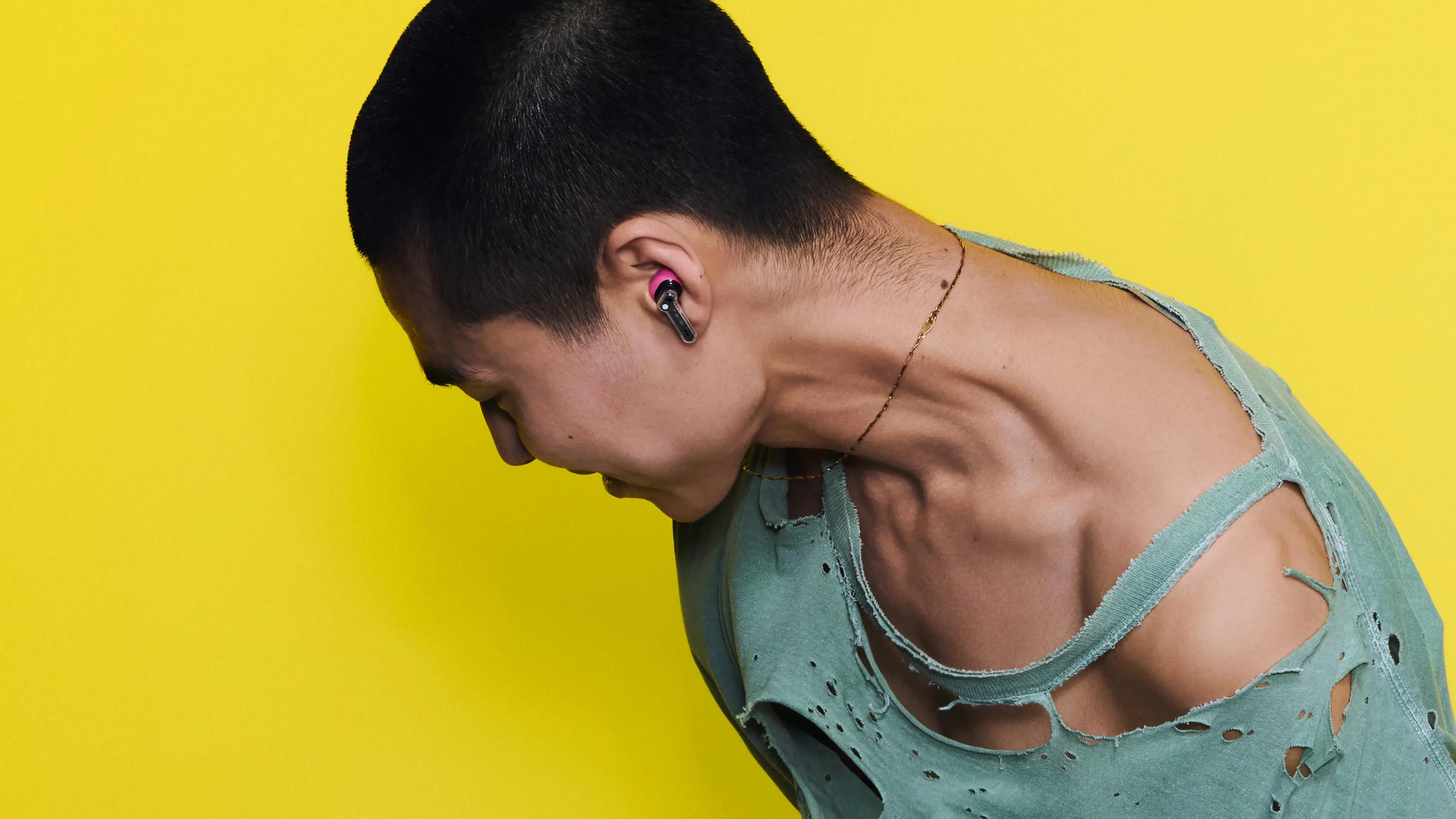 Ear (3a) | Nothing | US