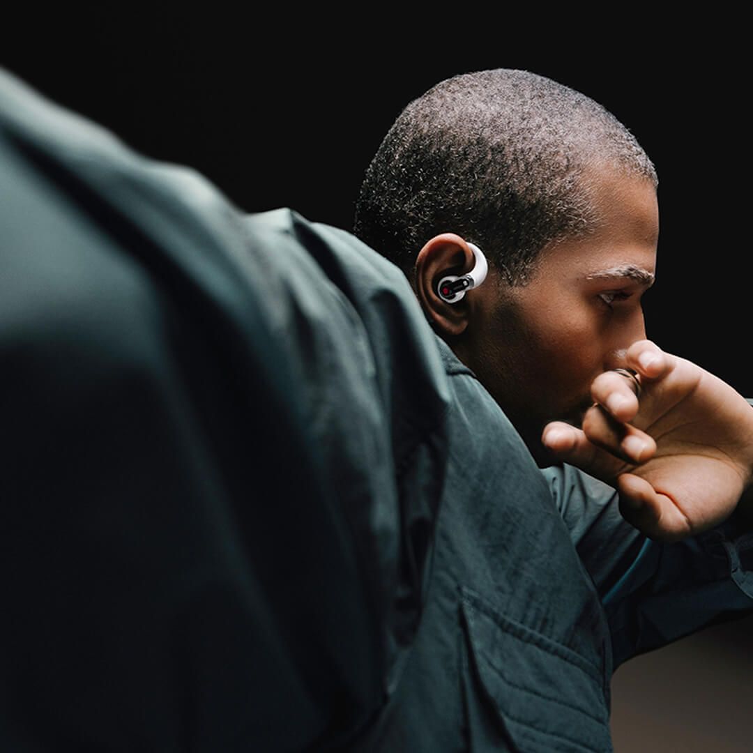 Ear (open) | Audio | Nothing | US