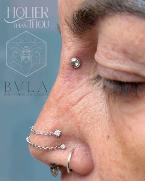 If you’re gonna have jewellery right between your eyes, it has better be the best… 🤩