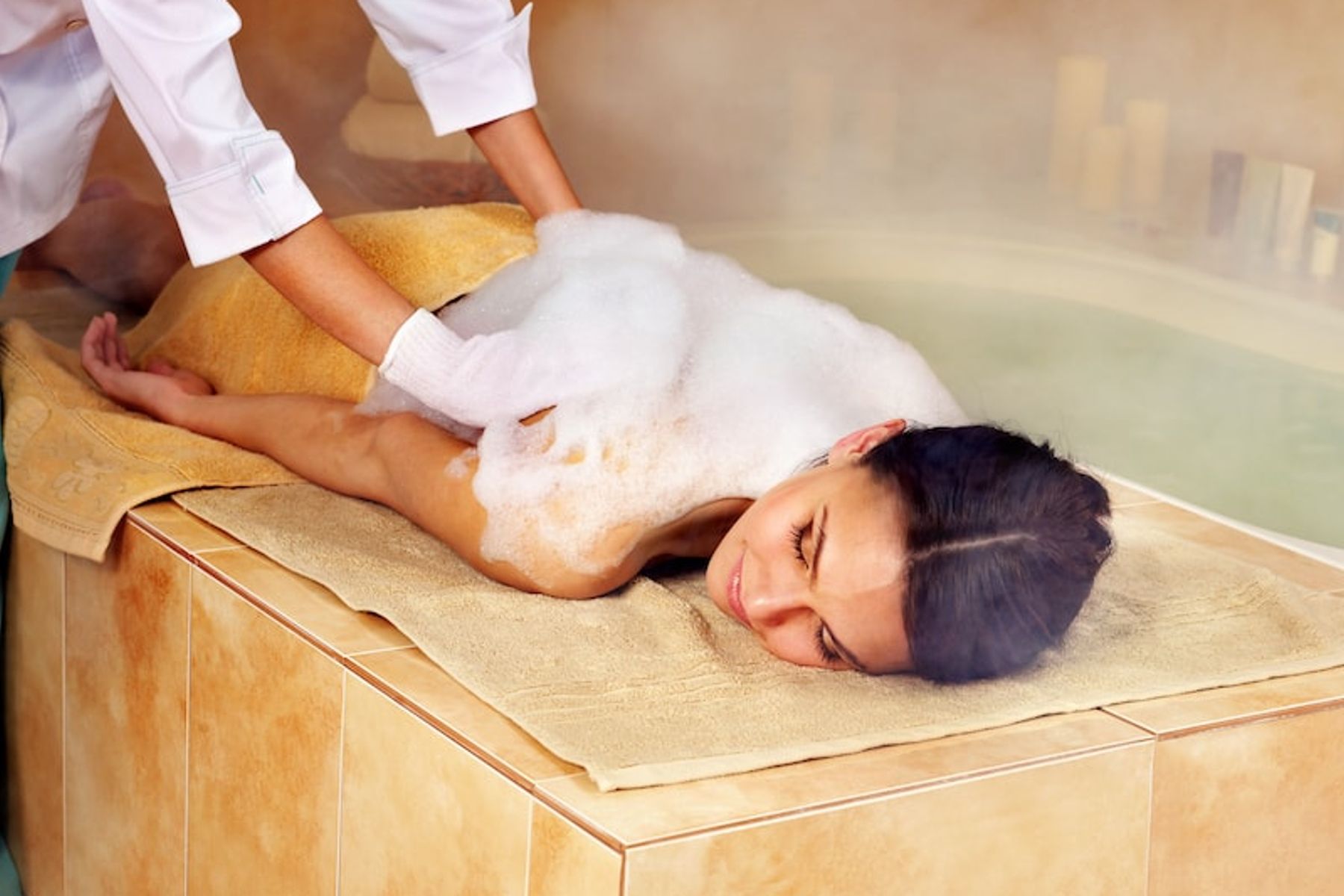 Permanent Hair Removal with Electrolysis at Ideal Body Clinic