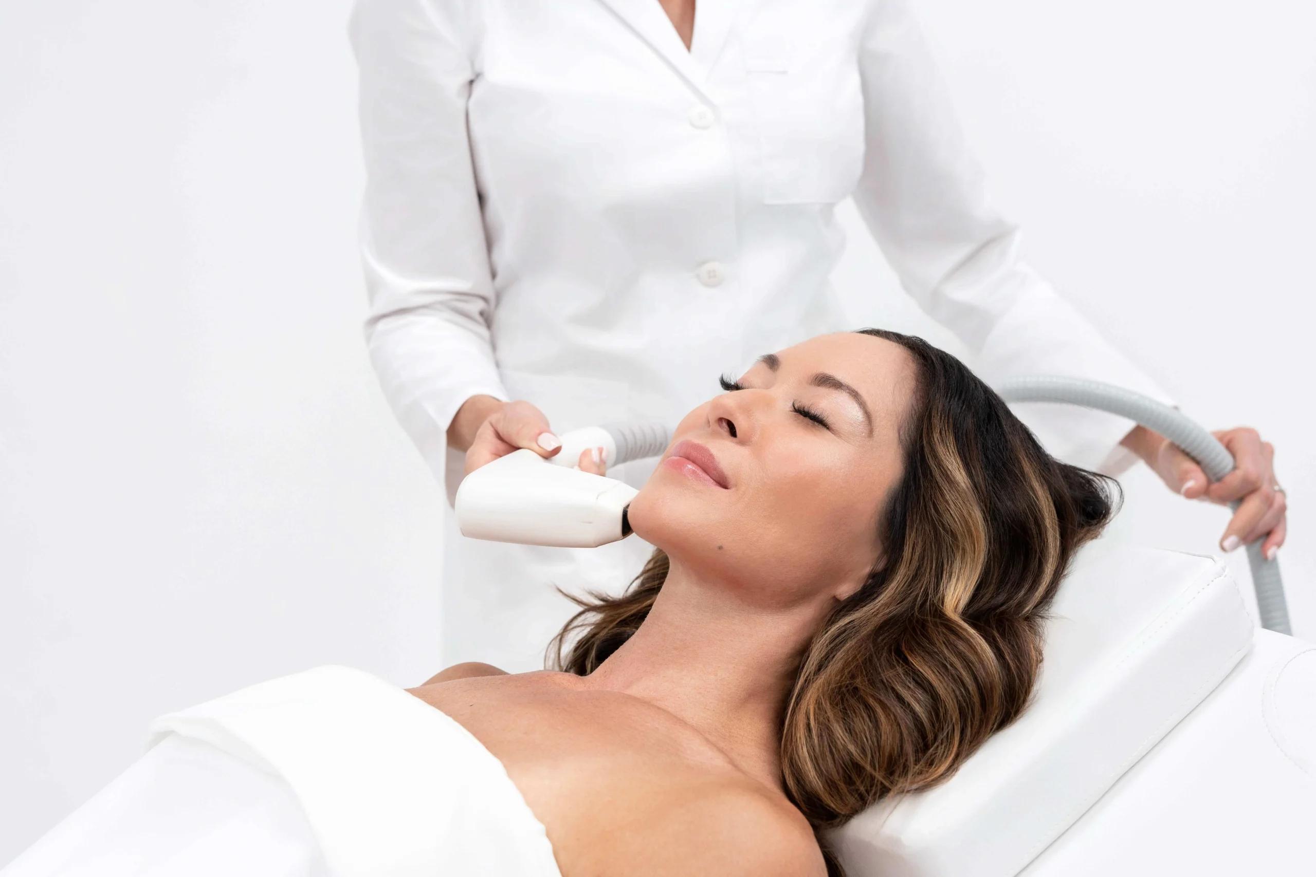 Sofwave skin tightening in Montreal