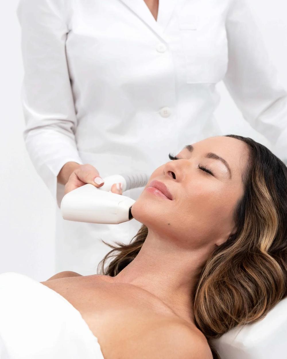 Sofwave skin tightening in Montreal