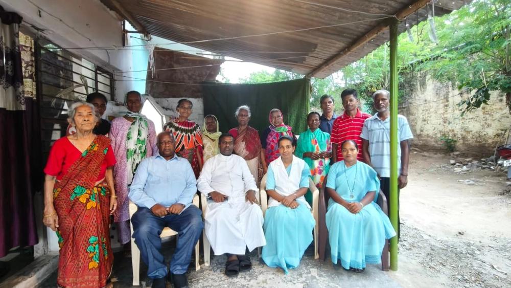 The team also visited the sick and elderly residing at Ashiana, Sector 26, Panchkula